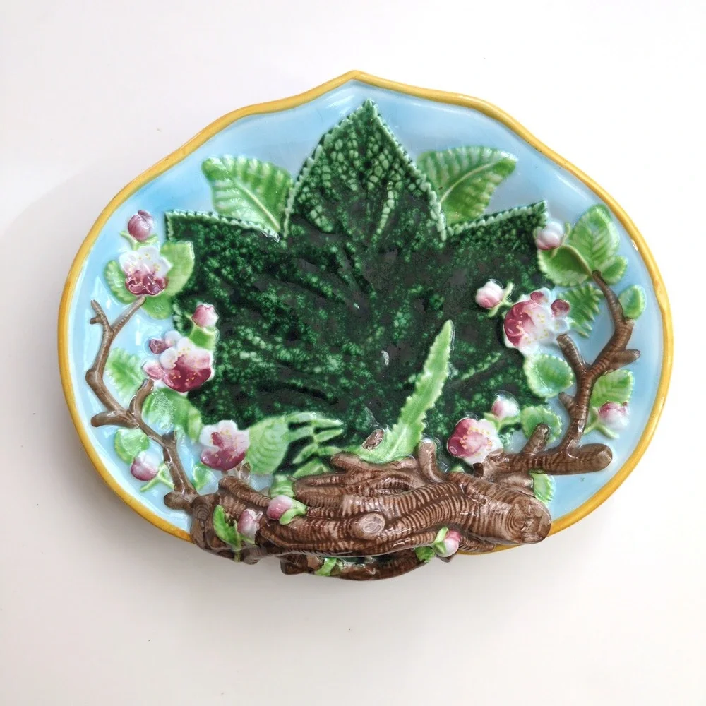Mottahedeh Majolica Dish Blue w/ Branch Handle Green Leaf Blossom Italian Plate